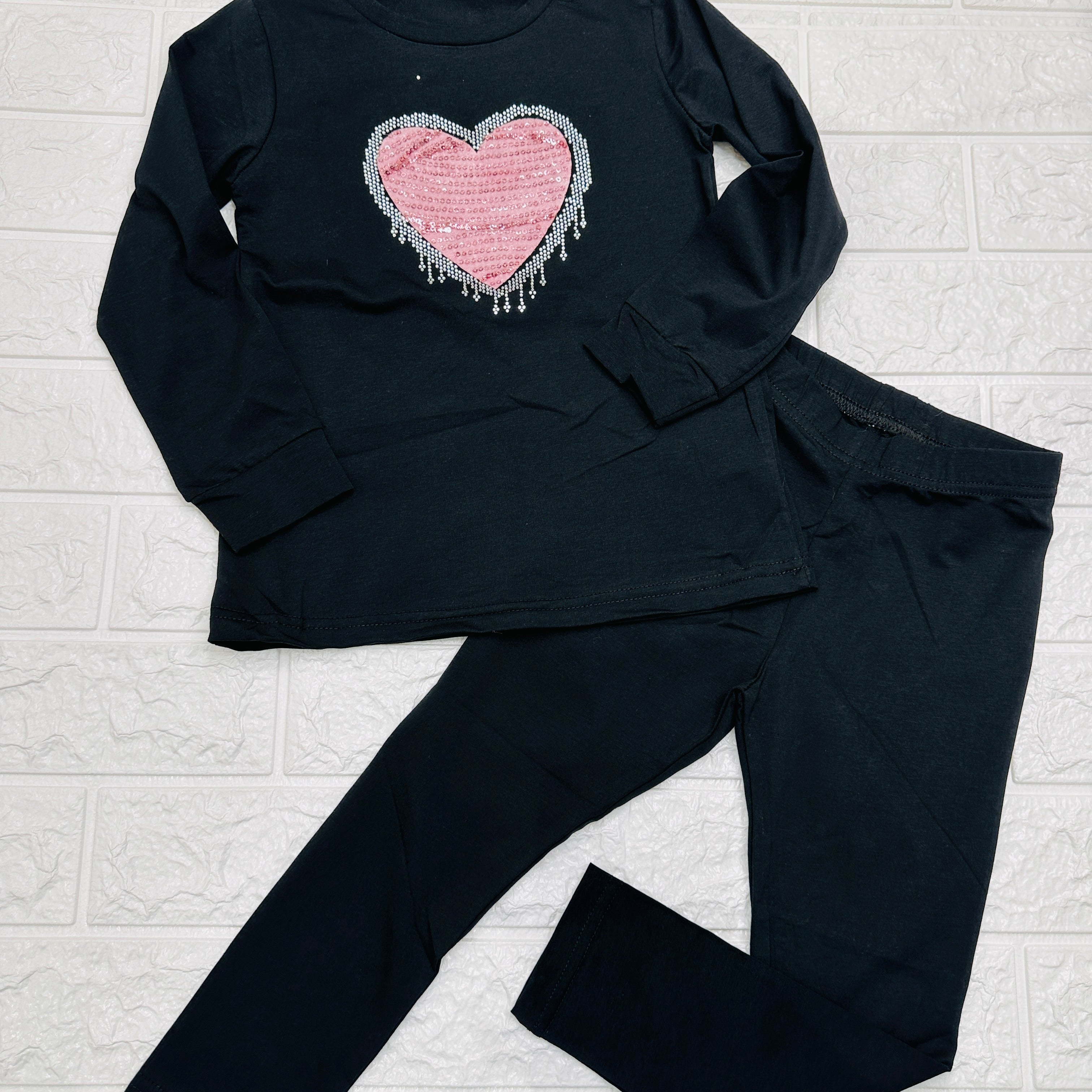 maglia e leggigs Cuore nera