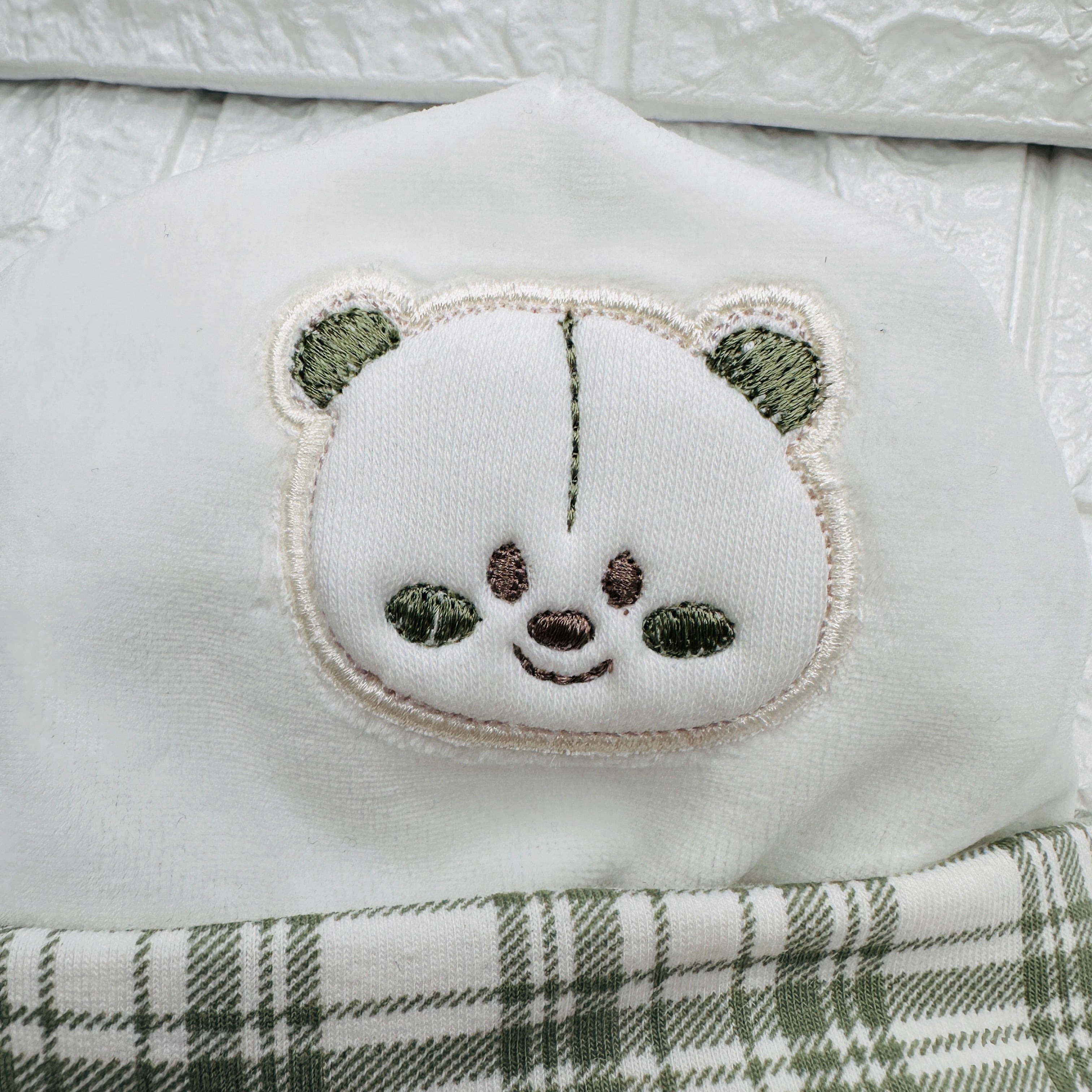 Cappello e Babbucce Ciniglia Orso verde