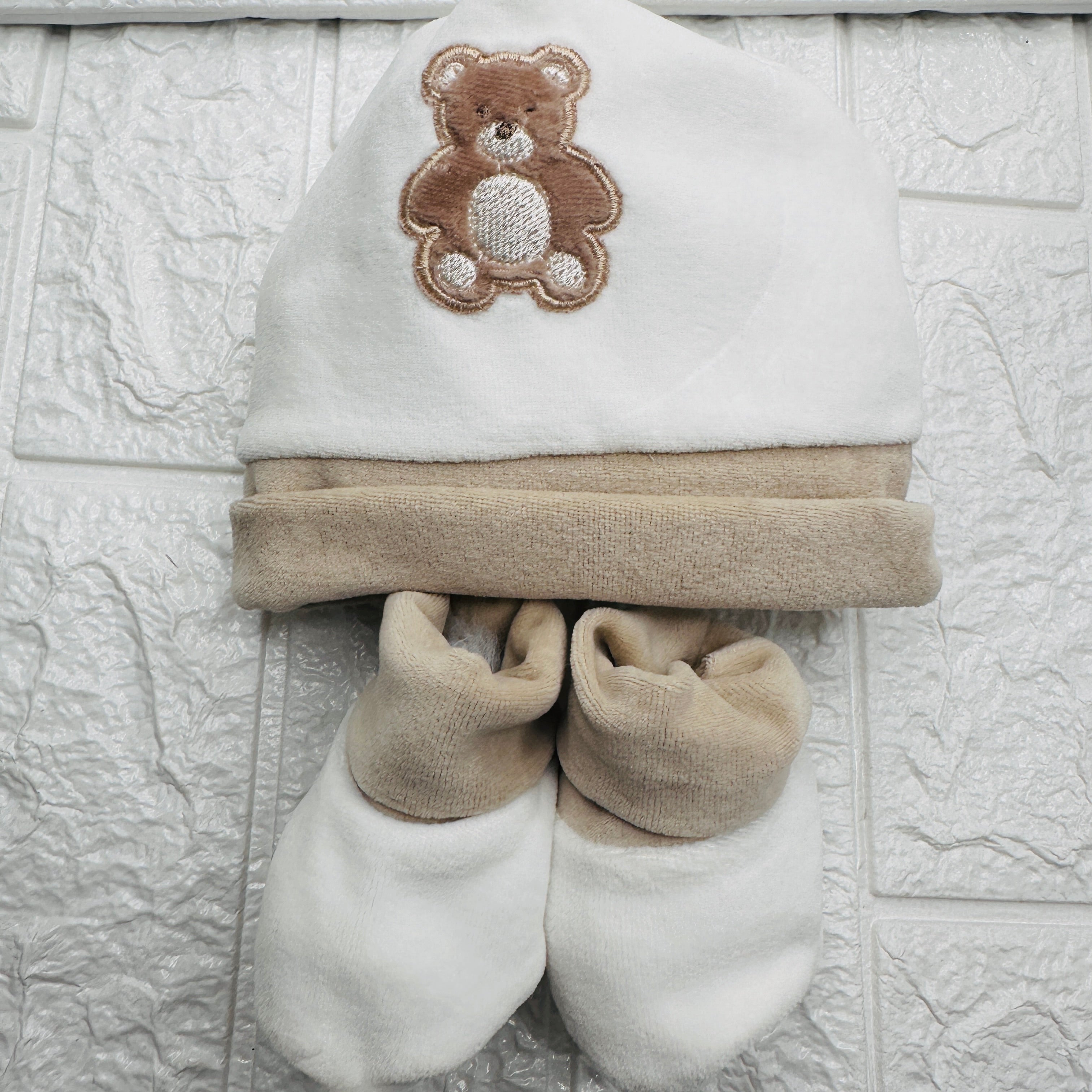 Cappello e Babbucce Ciniglia Orso panna