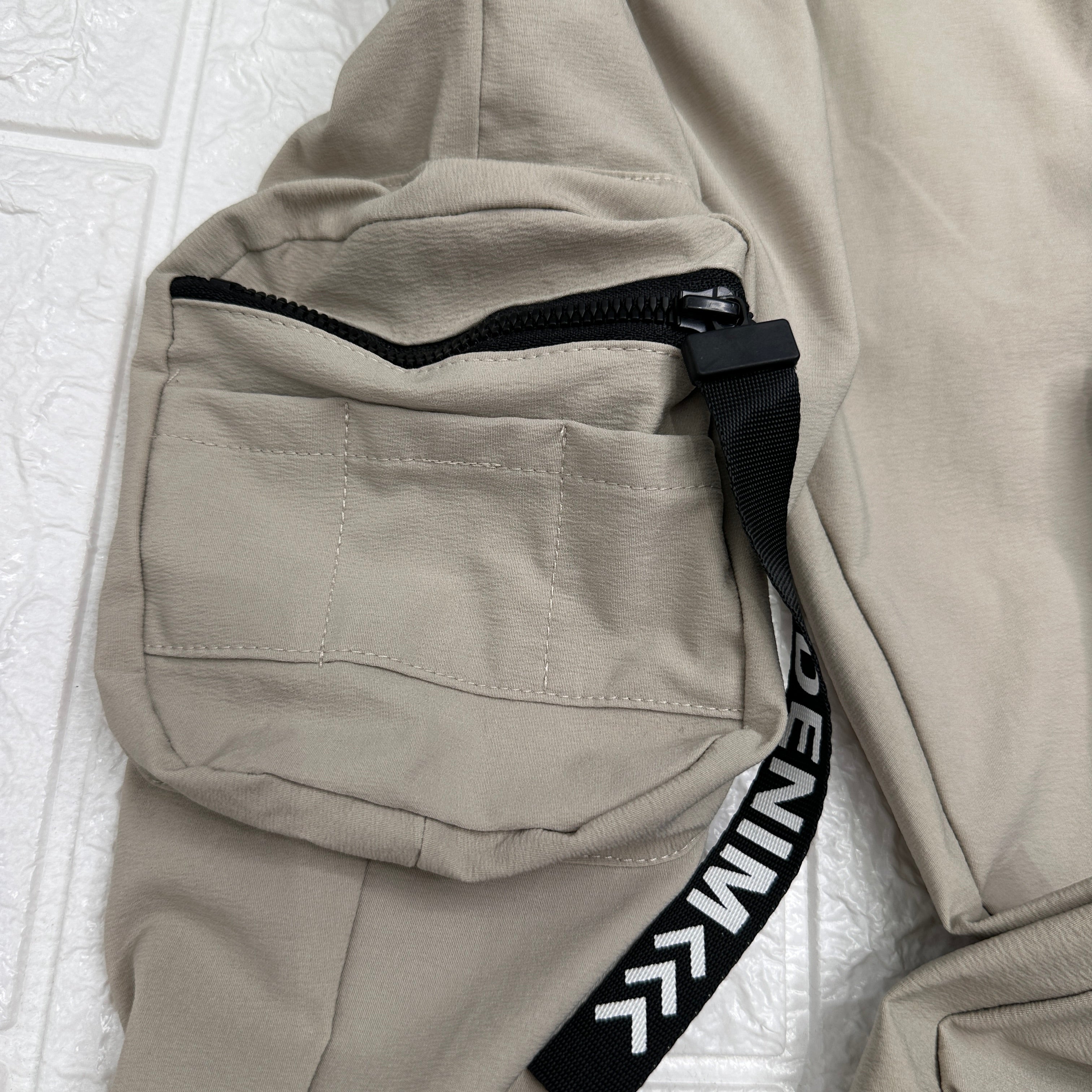 Pantalone Cargo Begie