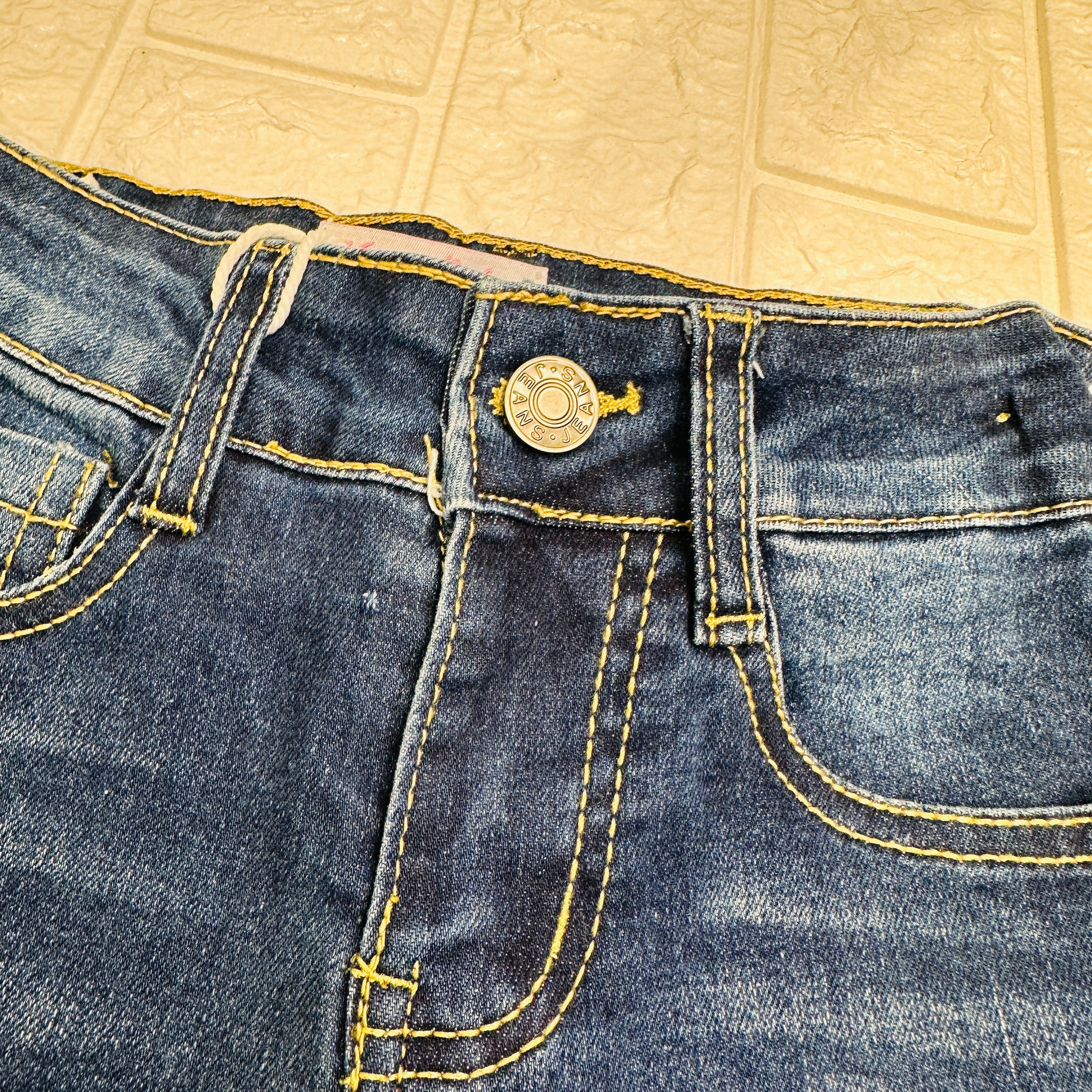 Jeans cargo a zampa