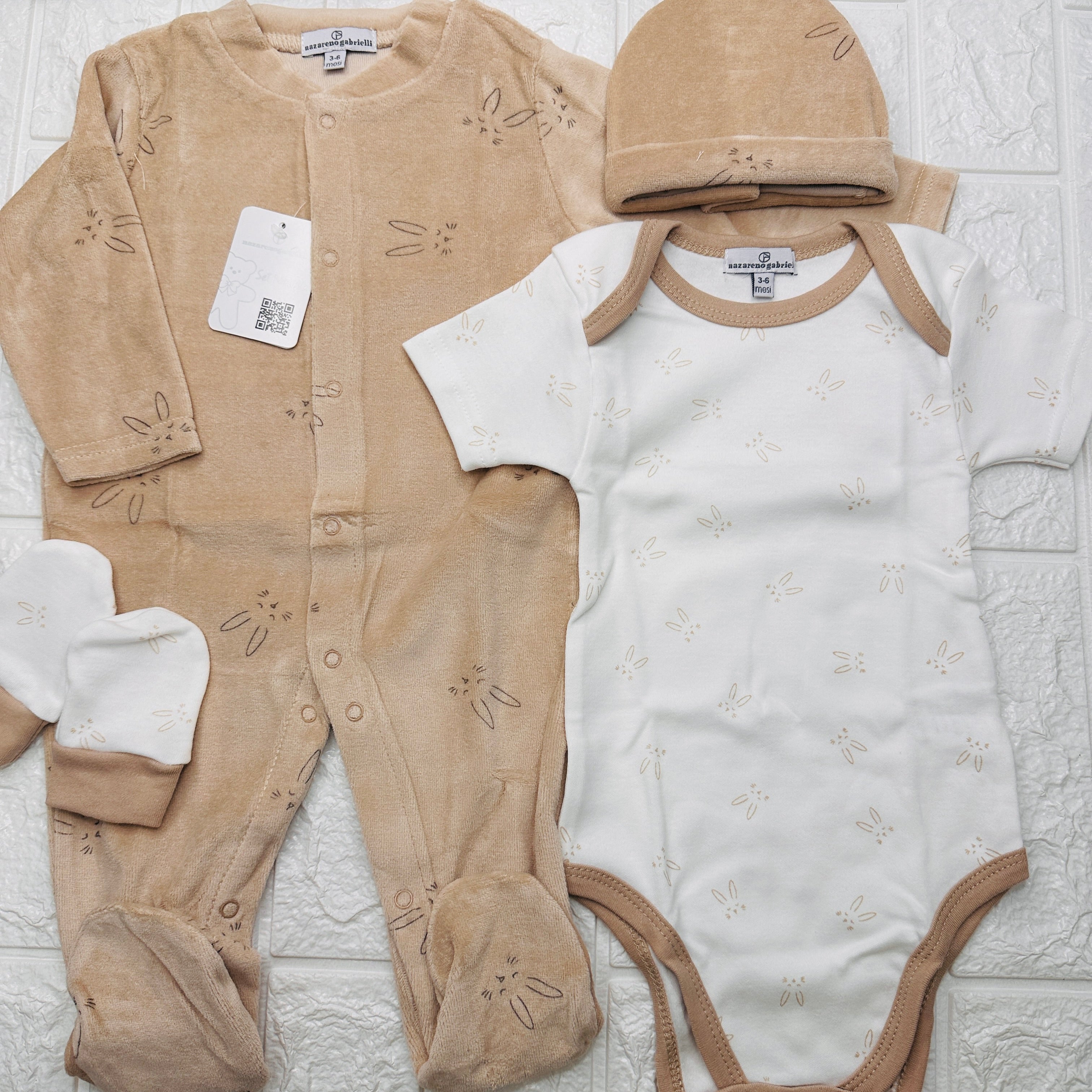 Set 4 pezzi neonato in Ciniglia beige