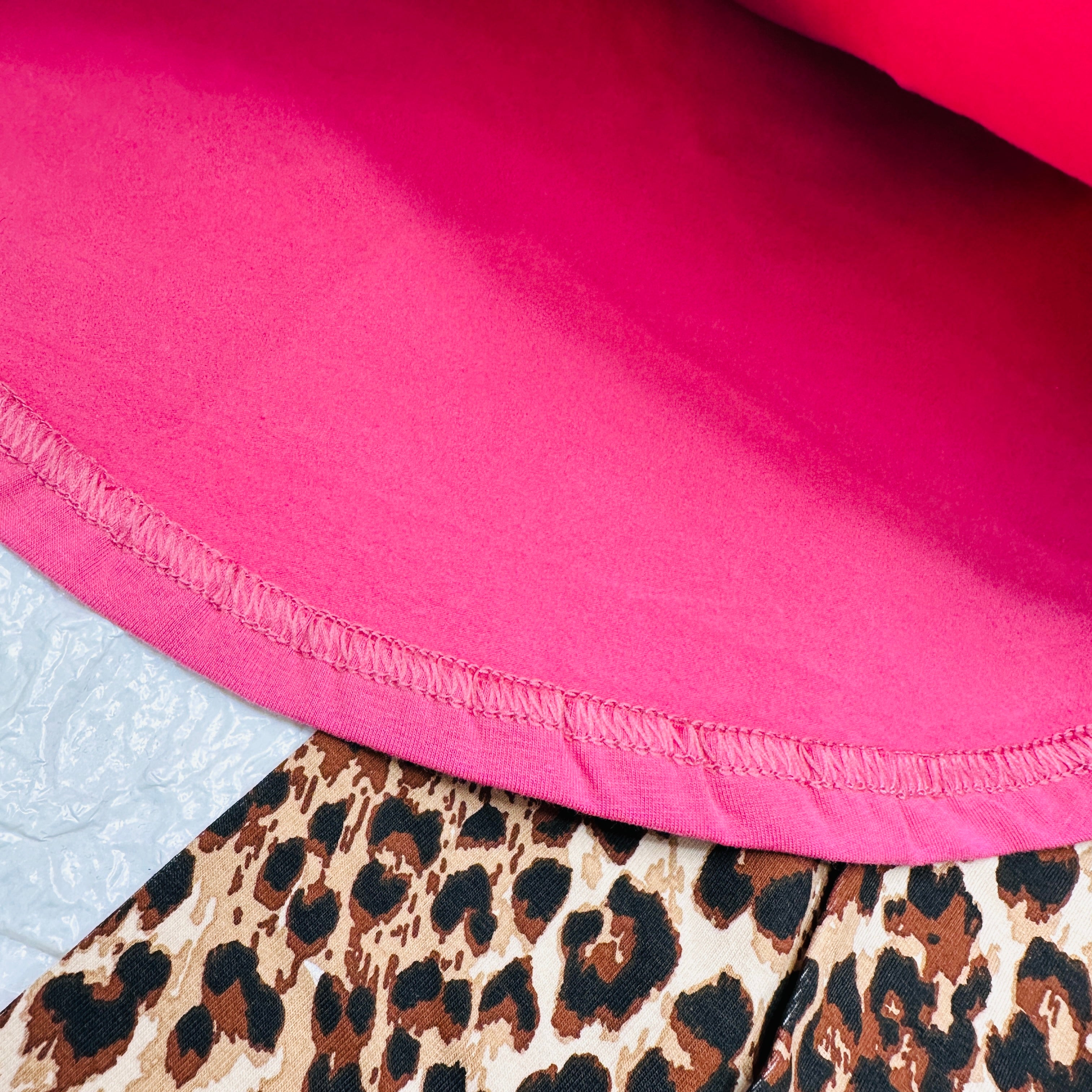 maglia e leggings animalier Fuxian