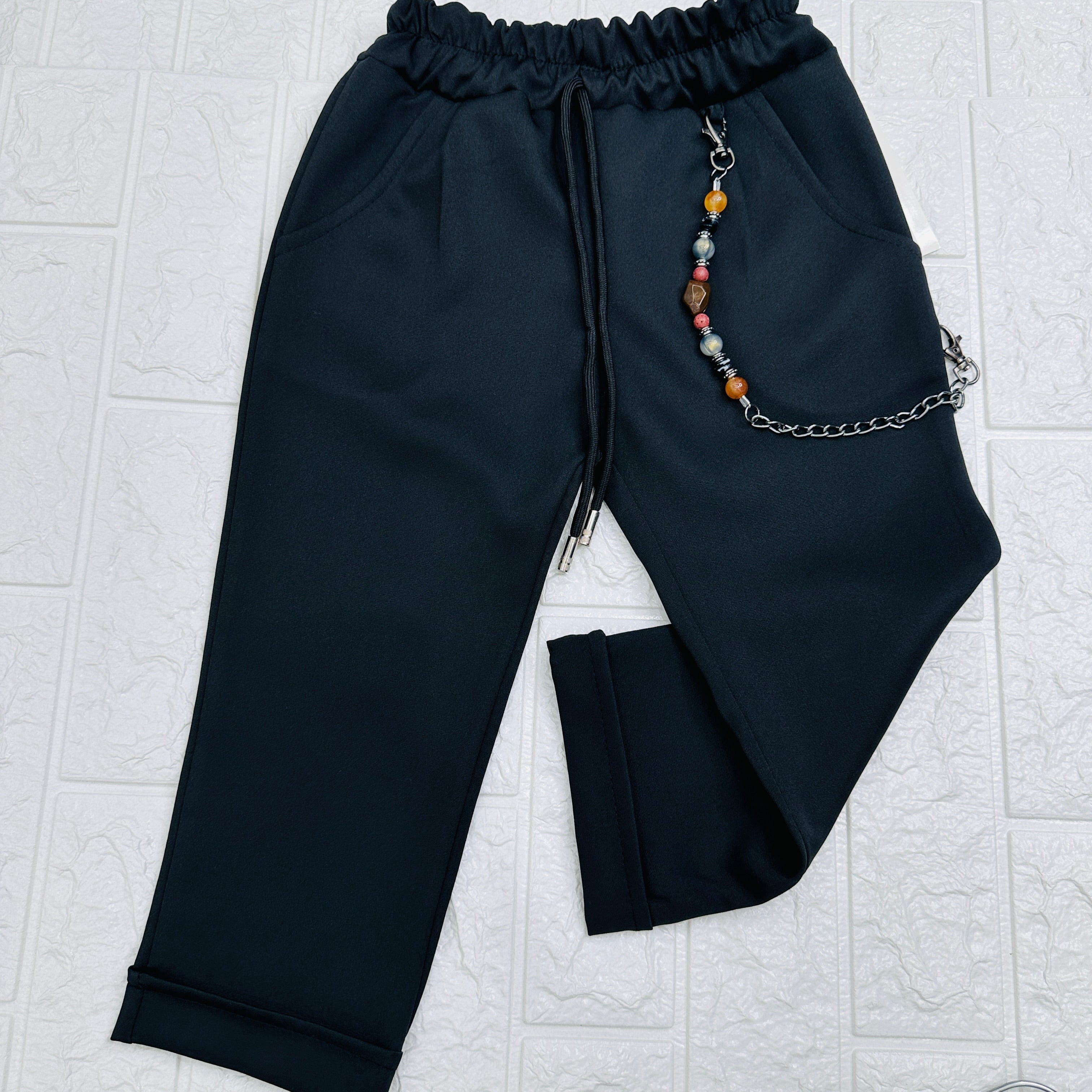 Pantalone modello Capri nero