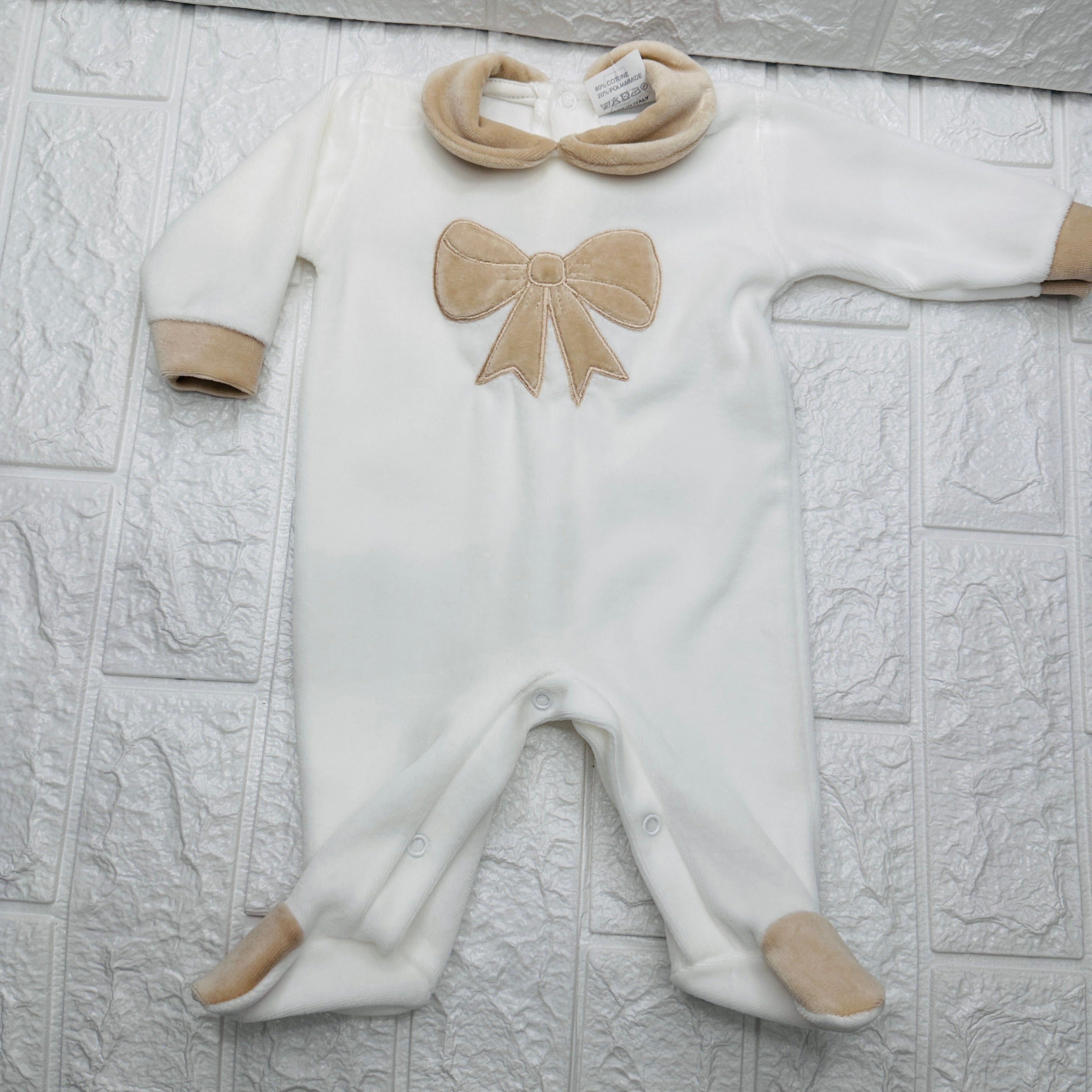 Tutina ciniglia fiocco panna 3041