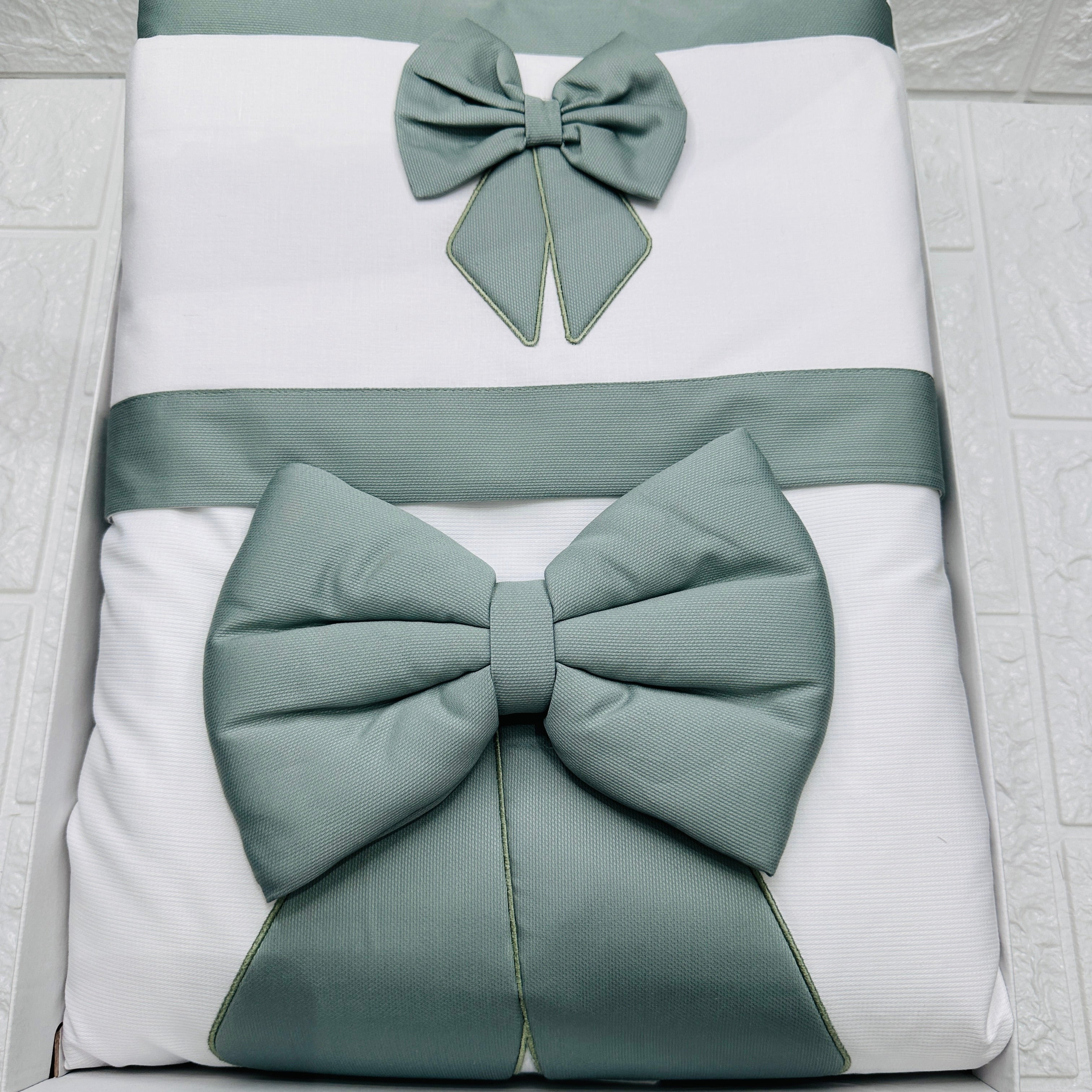 Set nascita ciniglia fiocco verde