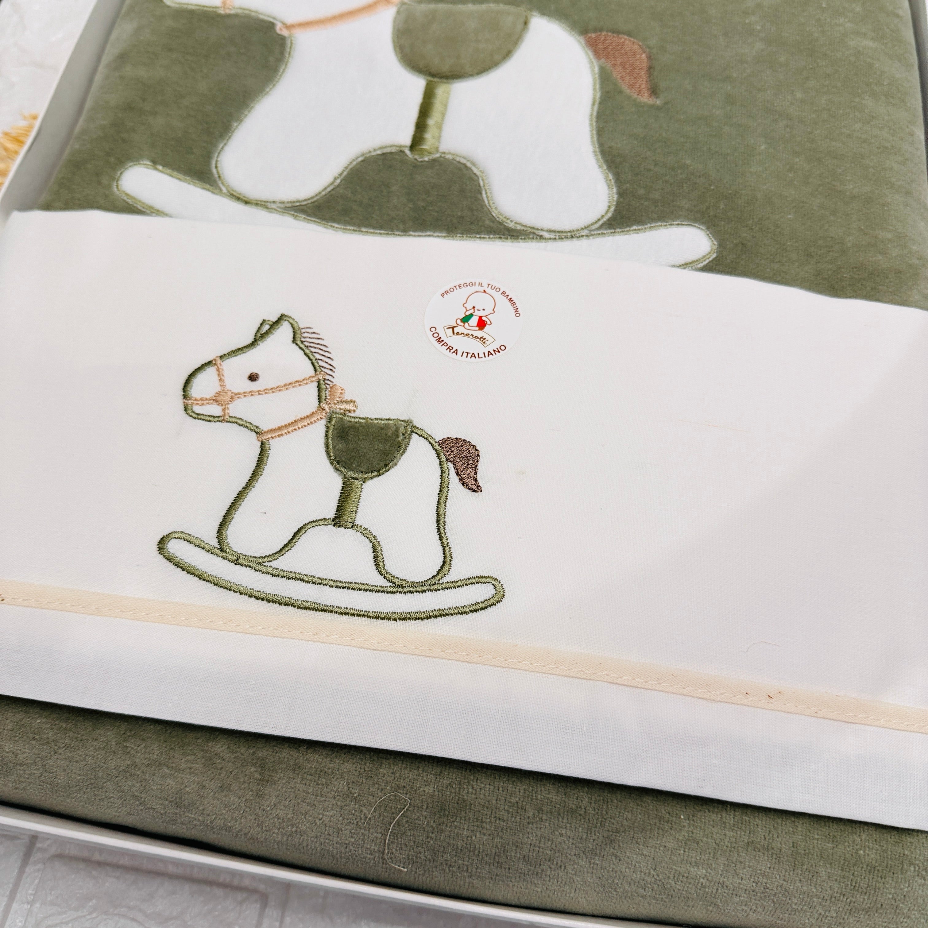 Set nascita Cavallino  ciniglia Verde