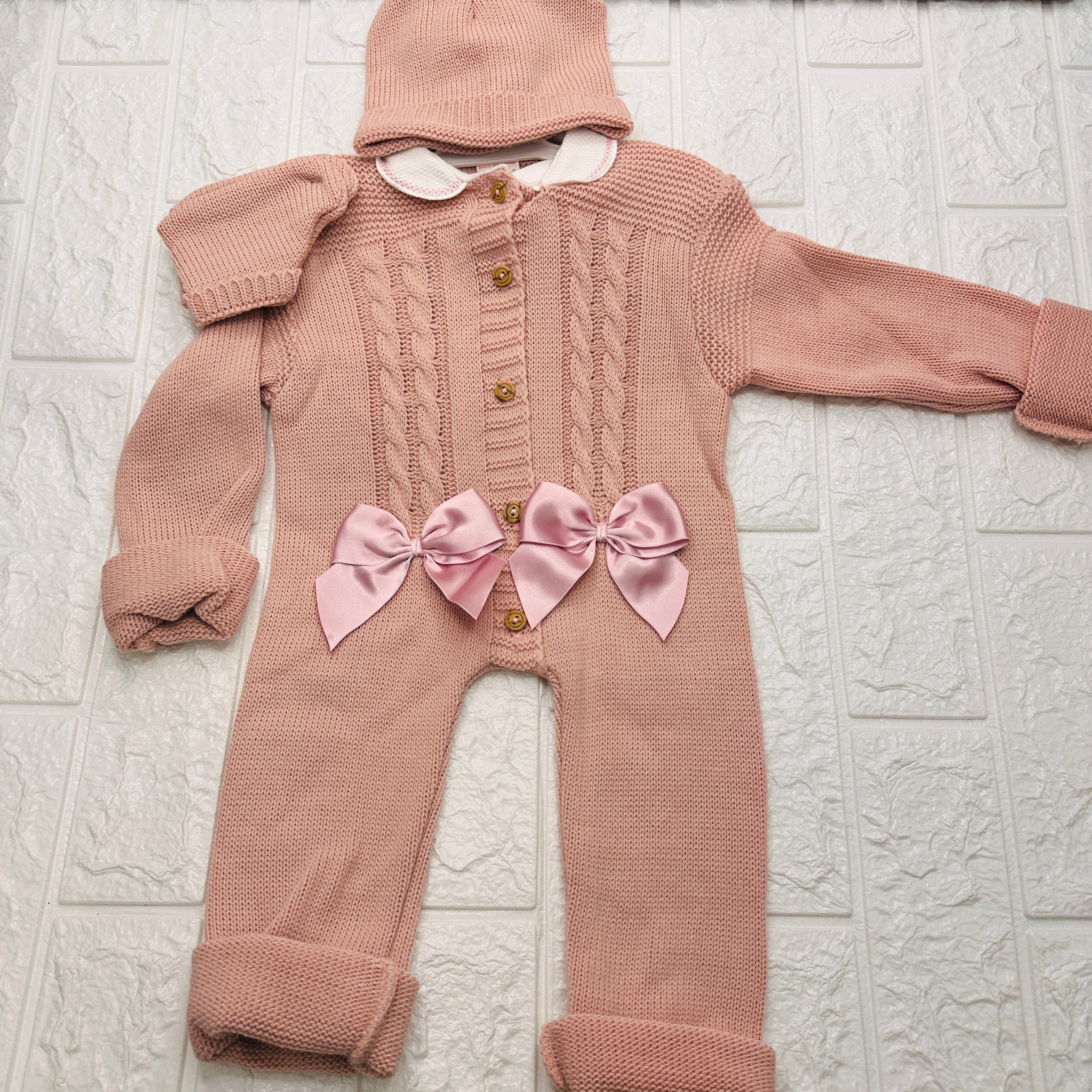 Tutone fiocchi rosa