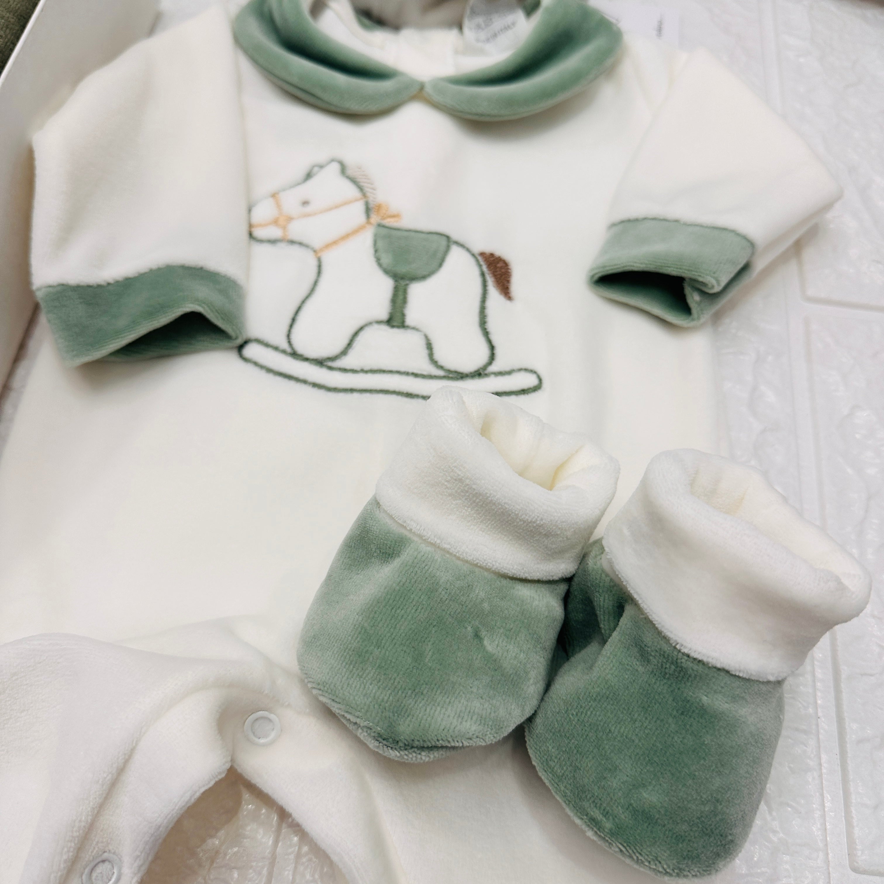 Set nascita Cavallino  ciniglia Verde