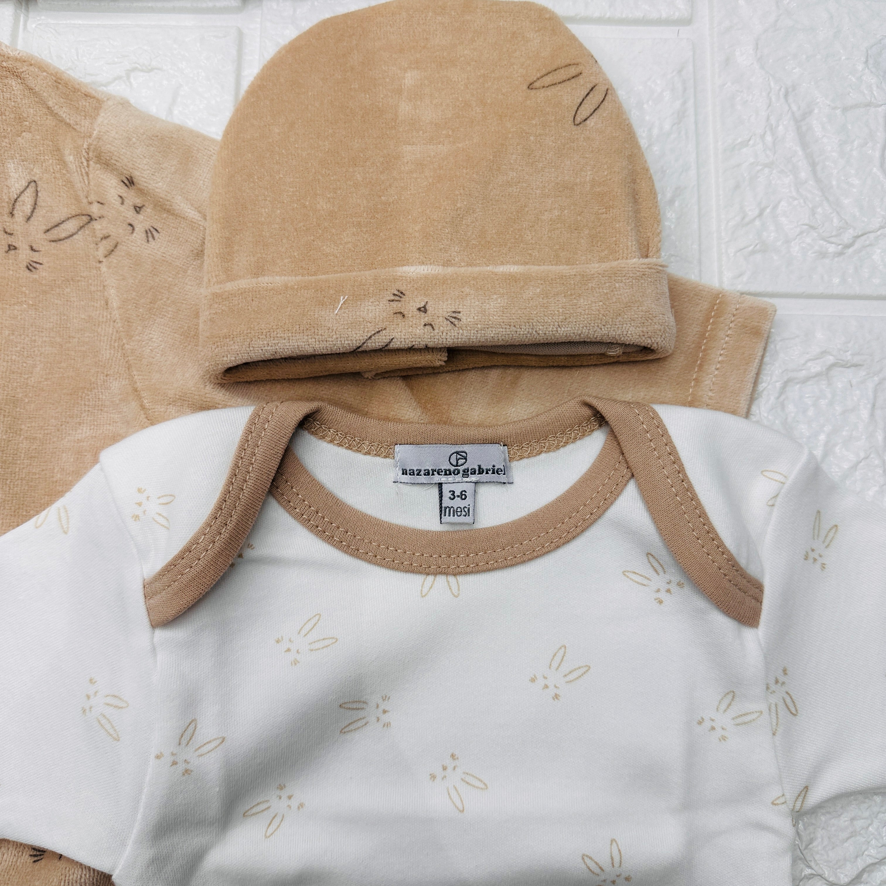 Set 4 pezzi neonato in Ciniglia beige